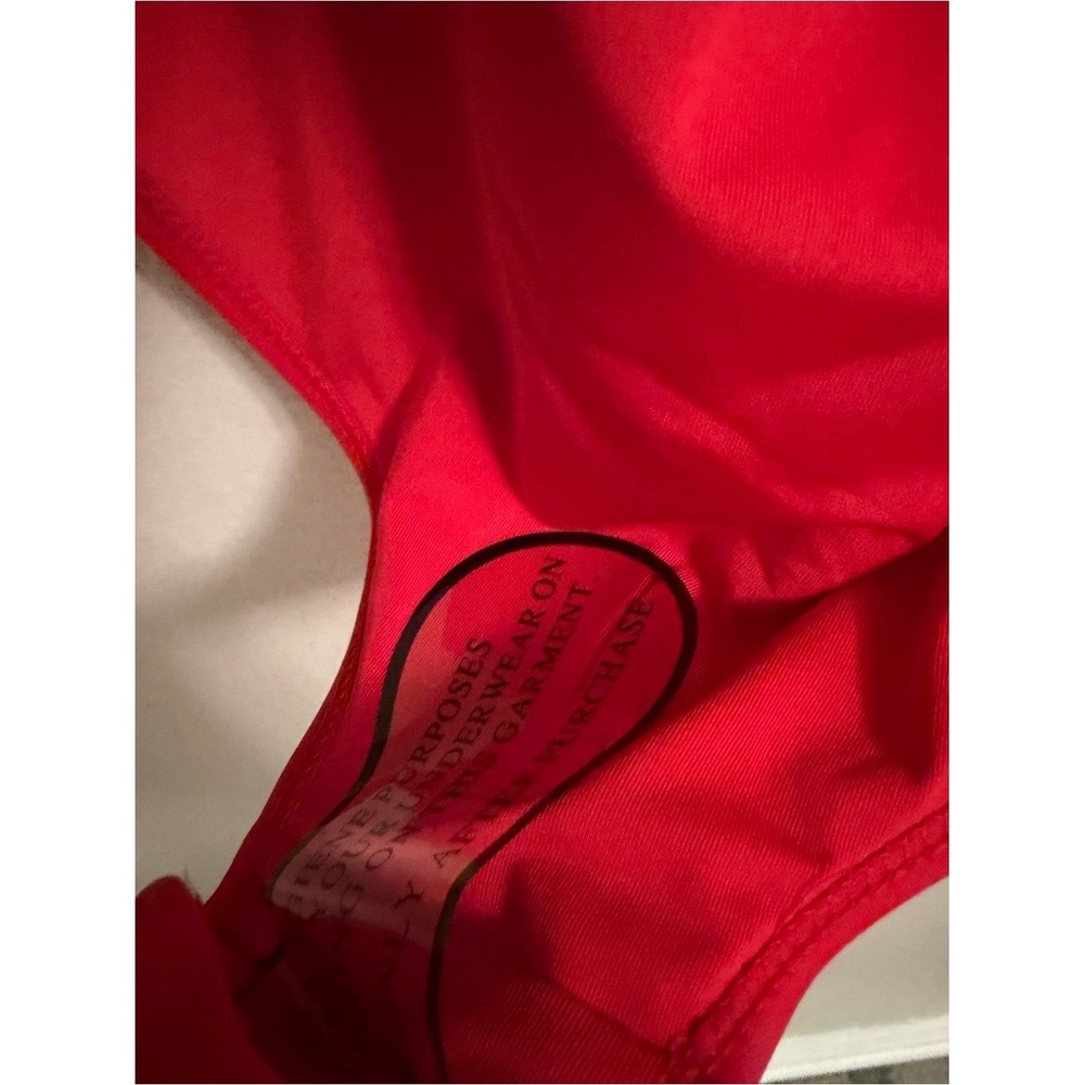 NFL Team Apparel Tampa Bay Buccaneers Red Halter One Piece Swimsuit NWT M - Picture 10 of 11
